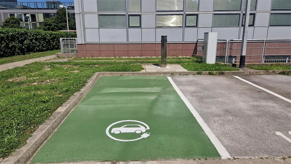 Electric Vehicle Charging Station in Our Parking Lot: A Step Towards a Sustainable Future